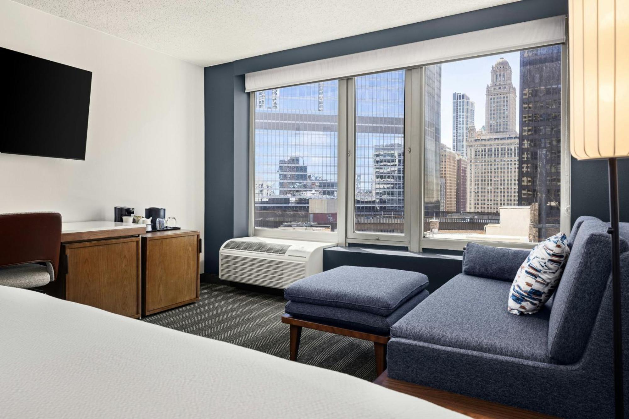 Courtyard By Marriott Chicago Downtown/River North Екстериор снимка