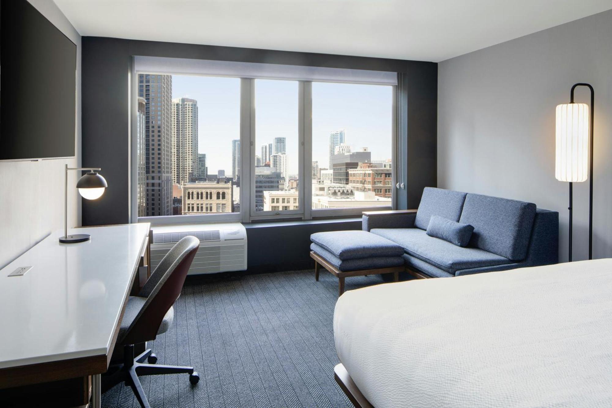 Courtyard By Marriott Chicago Downtown/River North Екстериор снимка