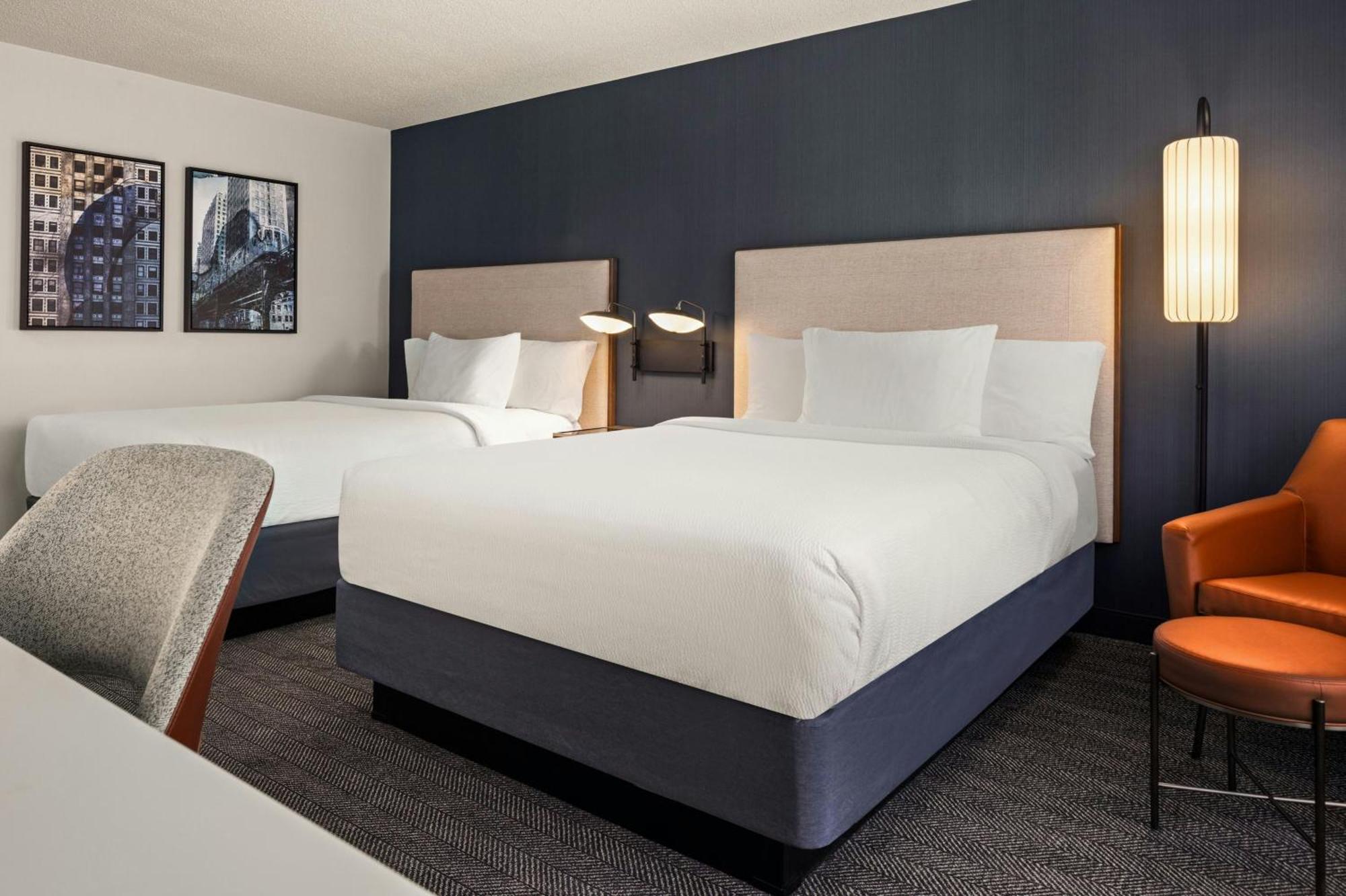 Courtyard By Marriott Chicago Downtown/River North Екстериор снимка