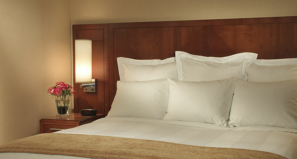 Courtyard By Marriott Chicago Downtown/River North Екстериор снимка