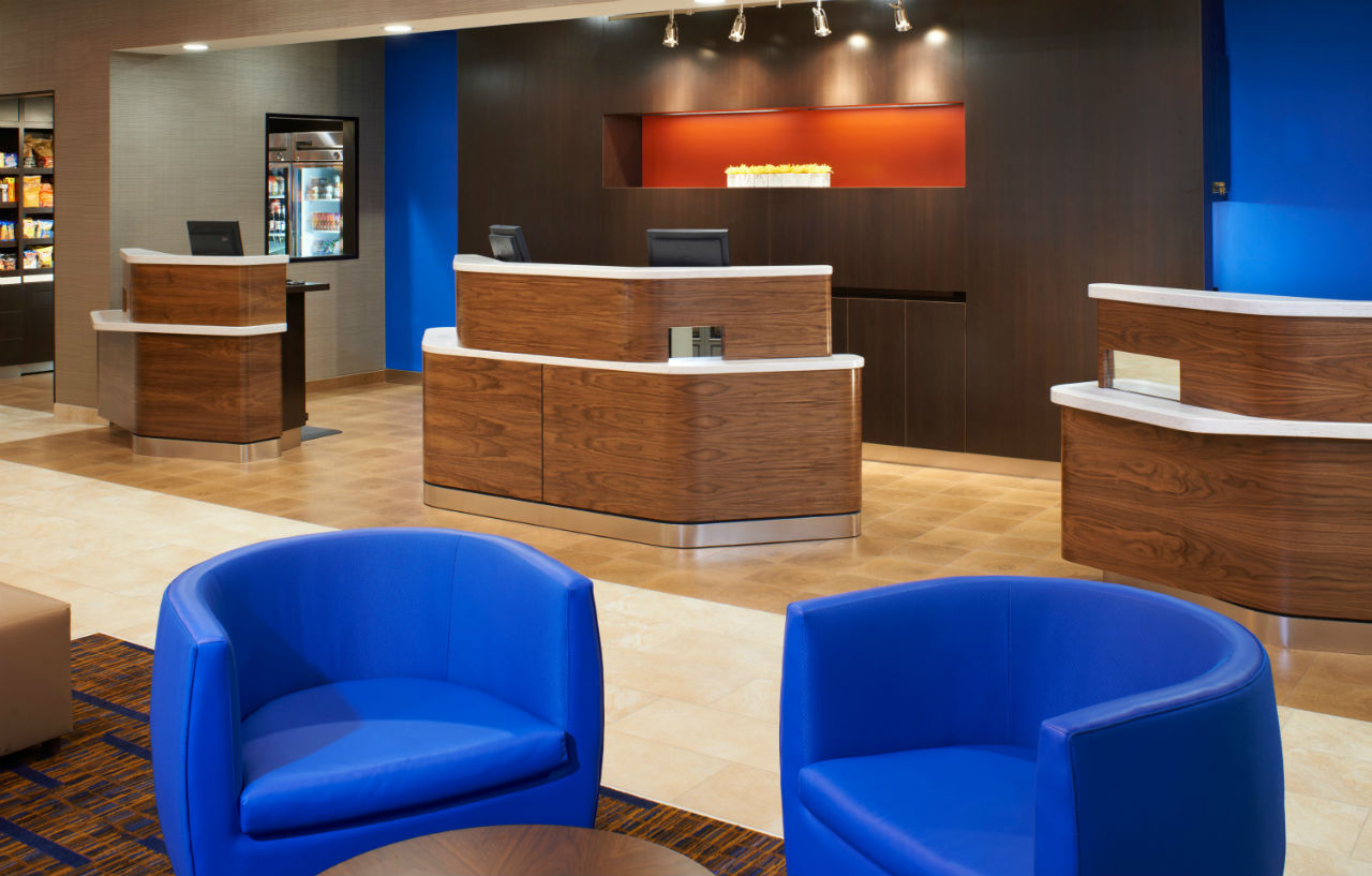 Courtyard By Marriott Chicago Downtown/River North Екстериор снимка